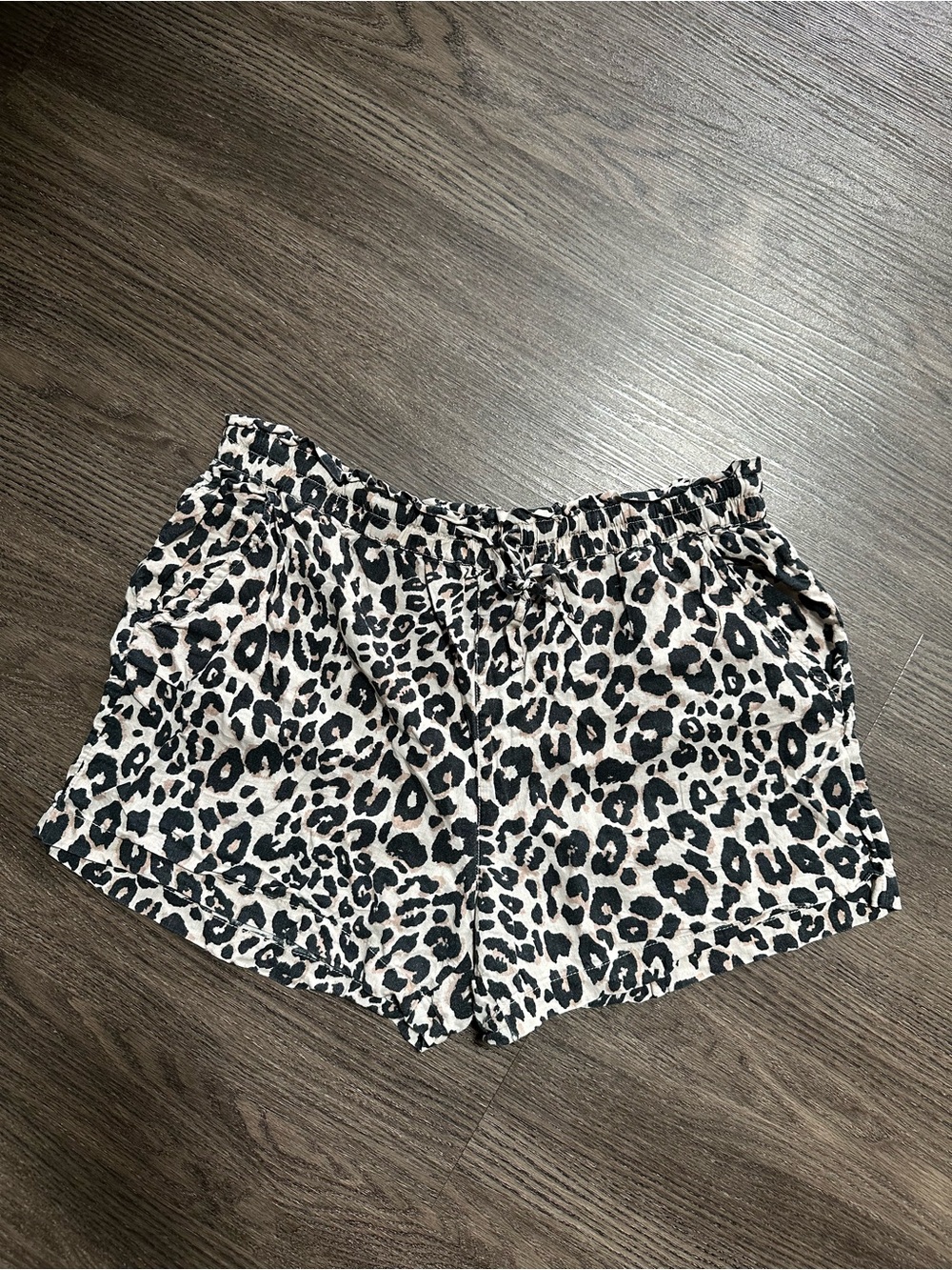 Sanctuary Leopard-Print Drawstring Linen Blend Shorts Beige & Black Sz XL